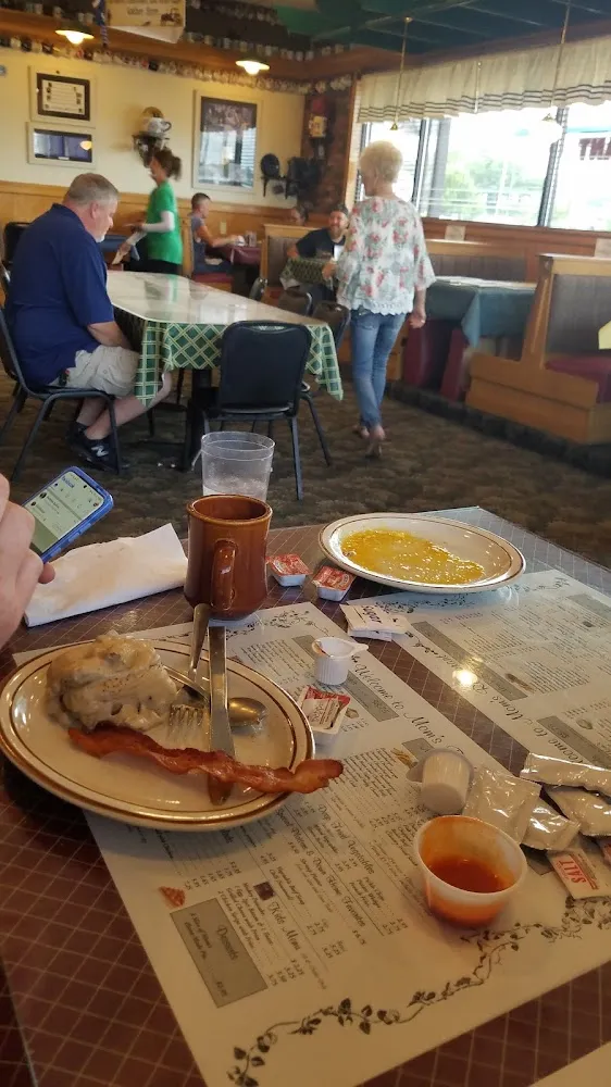 Biscuits and Gravy with Bacon